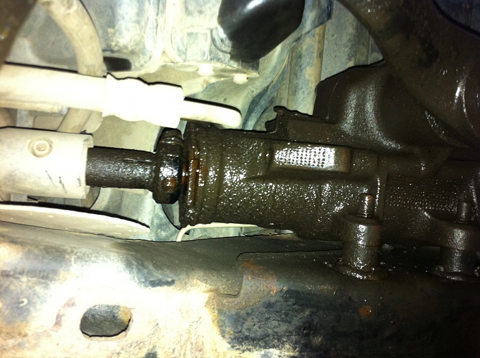 1999 Jeep cherokee power steering fluid leak