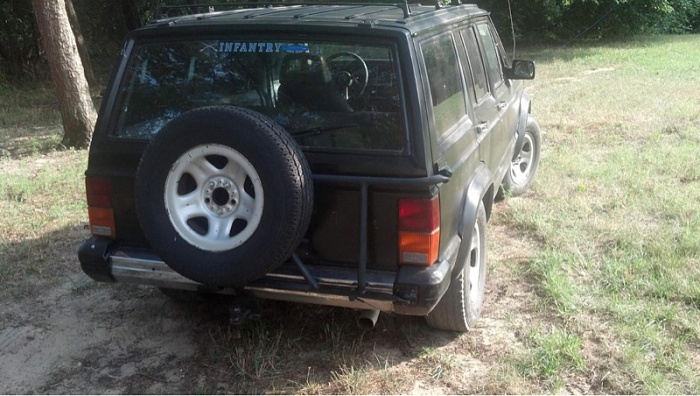 Jeep cherokee bumper tire mount #3