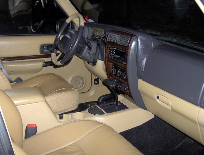 Custom jeep cherokee interior
