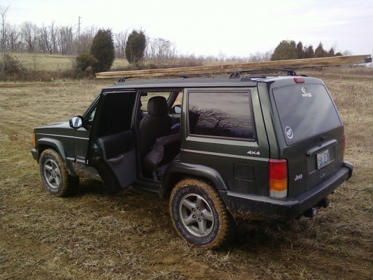 muddin jeeps. Its all stock Jeep except