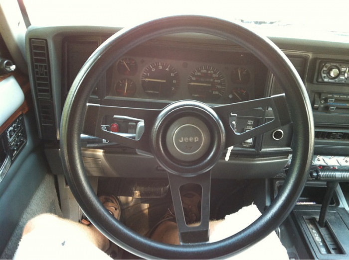 Jeep xj aftermarket steering wheel