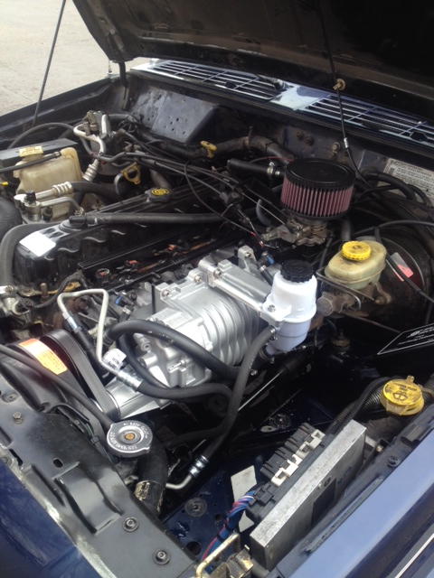 Feeler-- D.I.Y. Eaton M62 Supercharger Kit-photo2.jpg