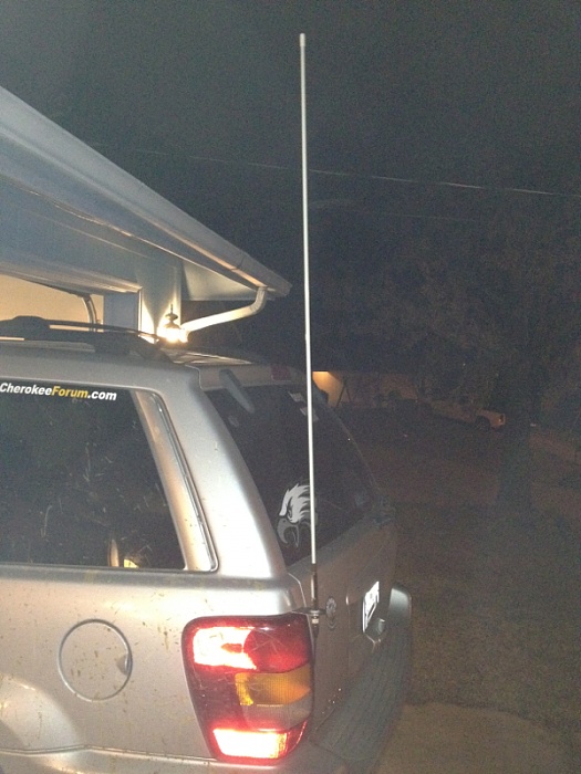 Jeep cherokee antenna mount
