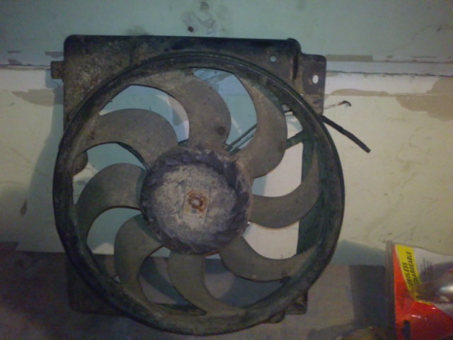 Misc XJ Parts-fan.jpg