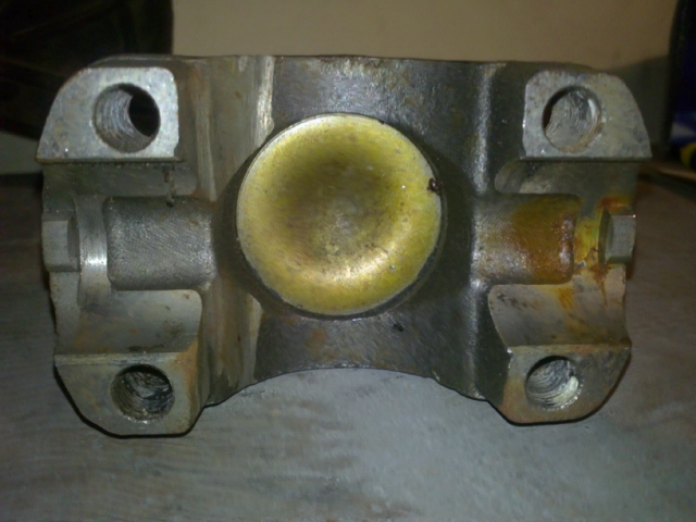 Misc XJ Parts-yoke2.jpg