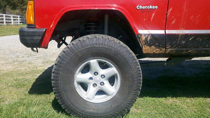 Two stock aluminum rims.-forumrunner_20120803_160806.jpg