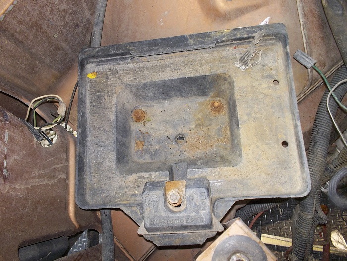 Looking for battery tray and hold down bracket and bolts-100_3606.jpg