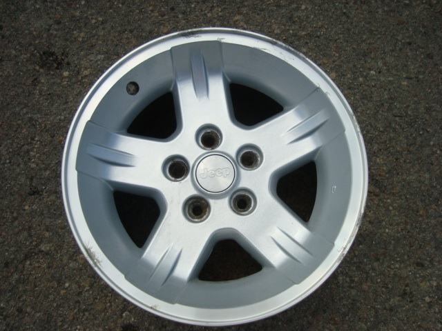 '04-'06 Jeep Wrangler OEM Rims-image.jpg