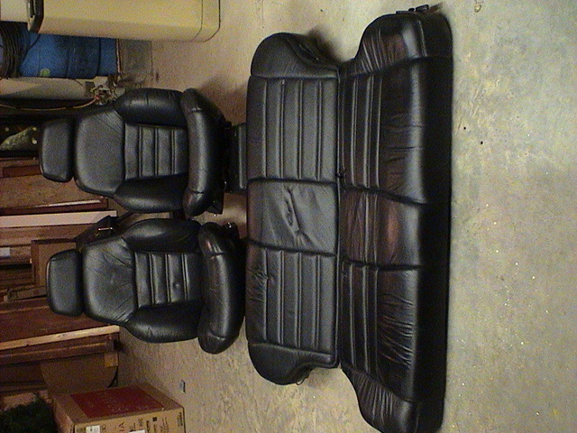 WTB XJ or WJ leather seats Tan or Black-dsc01259.jpg