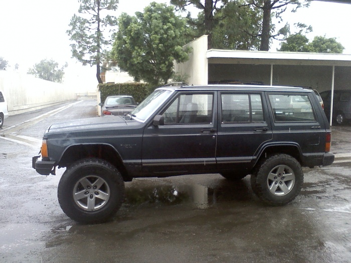 FOR trade Rubicon 16&quot; Rims-10-5-2011-002.jpg