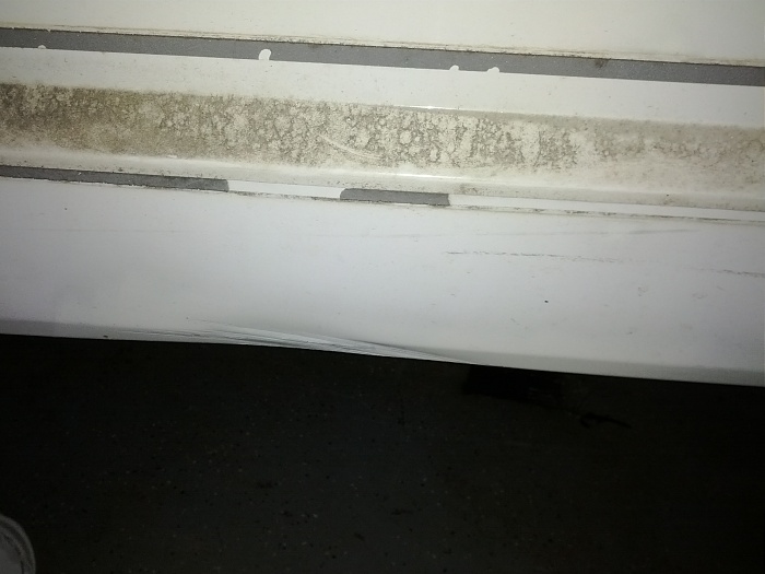 White 97+ passenger fender and white front bumper-door2.jpg
