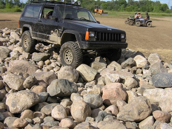 Mounds Rock Course 8-16-8-017.jpg