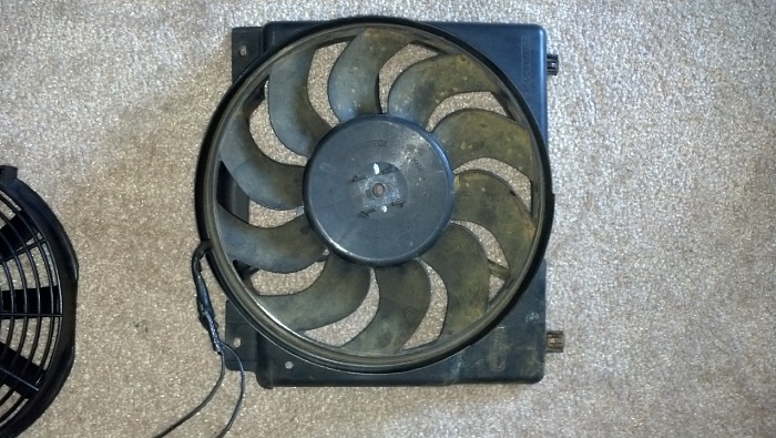 10 inch 1100cfm factory e fan replacement. w/pics-fan0001.jpg