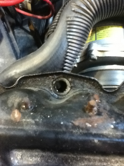 Rusty valve cover-image-1158408612.jpg