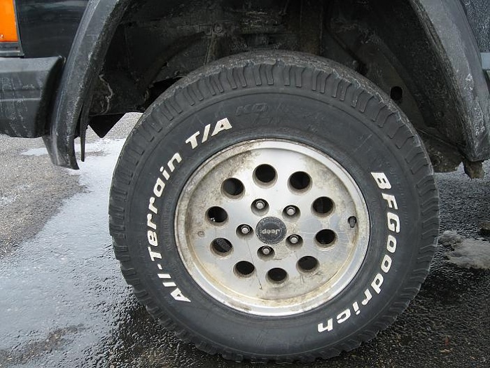 tire tread-img_1124.jpg