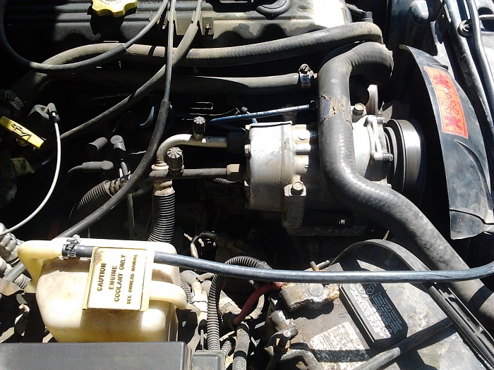 1996 Jeep Cherokee Ignition Coil Removal-2012-04-22-13.50.39.jpg