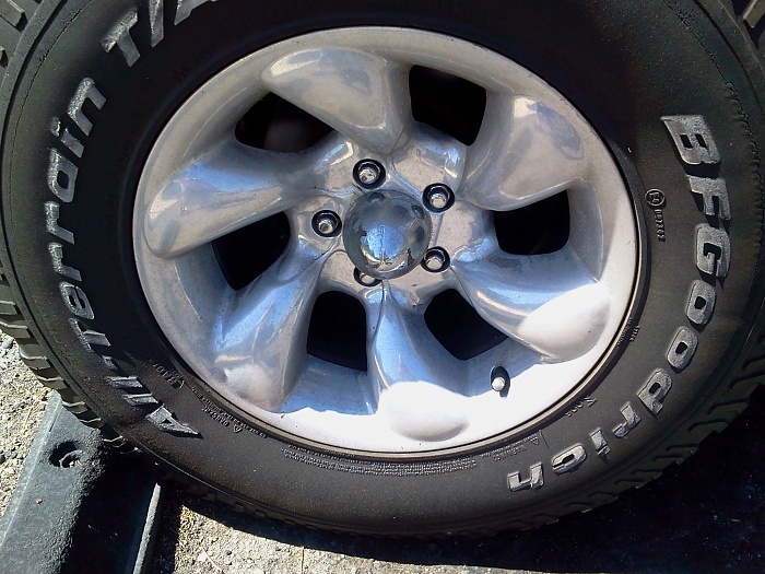 Tire question-2012-08-06-15.25.55.jpg