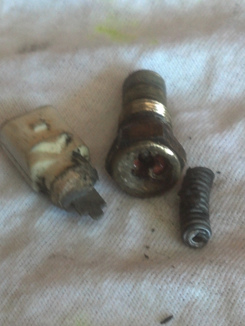 Coolant sensor exploded-forumrunner_20120813_124249.jpg