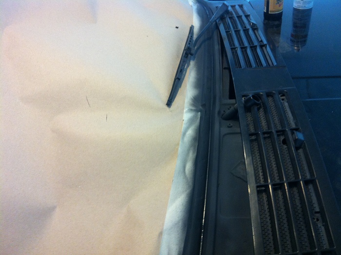 leaking windshield 2-cherokee-window-013.jpg