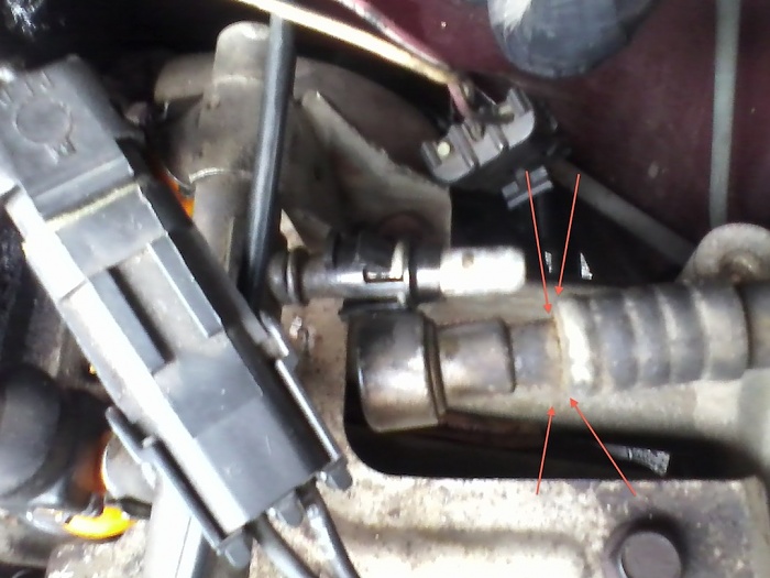 Metal fitting on the end of the fuel line near fuel rail is leaking. 89 cherokee-fuel-line-jeep.jpg