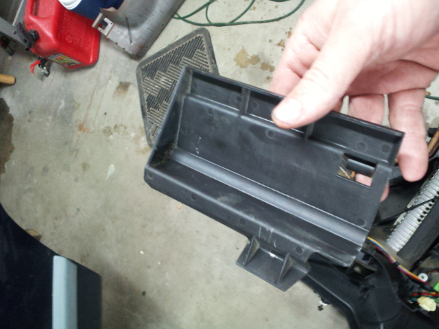 Help identify part inside hvac unit-2013-01-15-21.46.58.jpg
