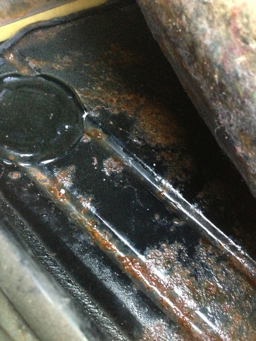 Wet floorboard-image-1117213439.jpg