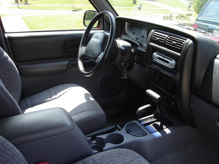 Transmissions?? Which ones?-jeep4.jpg