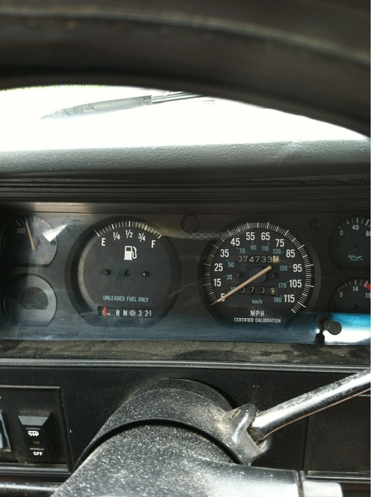 Speedometer cluster-image-1142431407.jpg