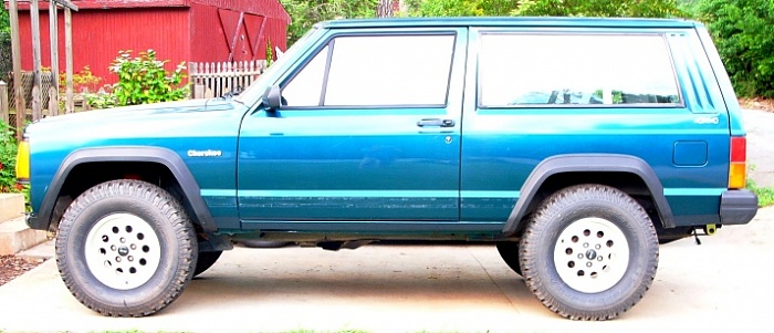 Best way to fit 31x10.5x15's-p1020115.jpg