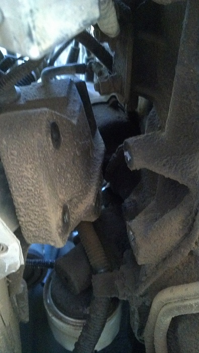 Motor Mount Bracket Bolts-2012-06-17_08-20-28_511.jpg