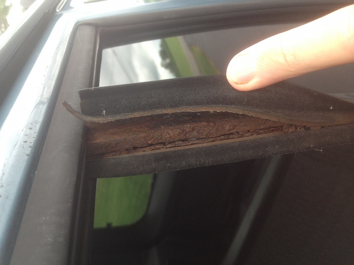 Rear driver side window issue?-image.jpg