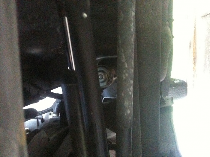 possible rear seal leak-img_1485.jpg