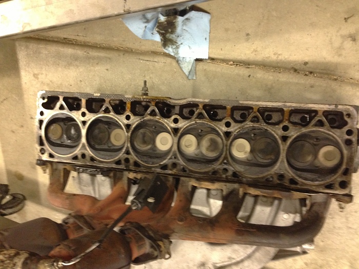 What is wrong with this engine ???-image.jpg