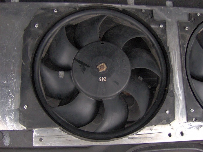 do you need dual electric cooling fans set up?-jeep-fans-003.jpg