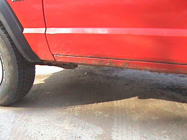 Name:  left side-front.jpg
Views: 223
Size:  90.9 KB