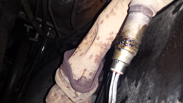 squashed exhaust down pipe...normal?-forumrunner_20131229_000129.jpg