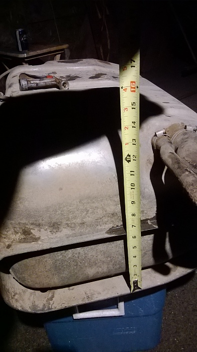 Fuel tank-wp_20131229_010.jpg
