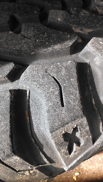 Tire wear-forumrunner_20140118_125657.jpg