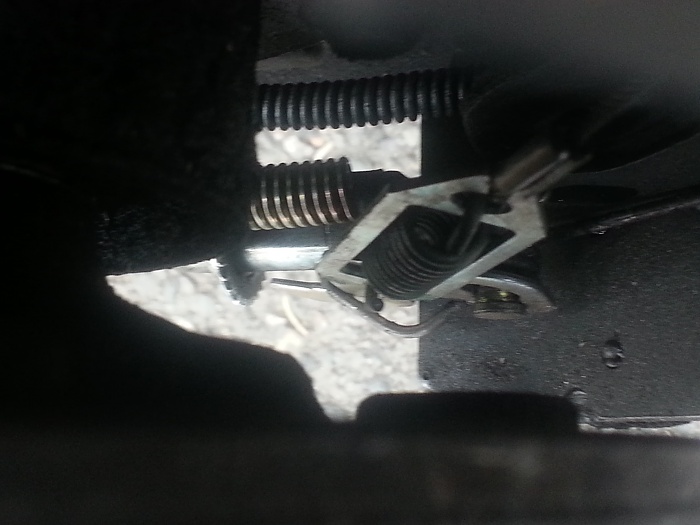 Rear brake question-20140312_133447.jpg