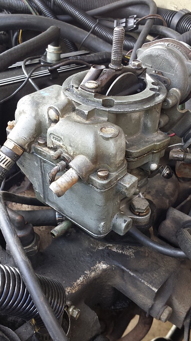 missing carb piece-jeep-carb-2.jpg