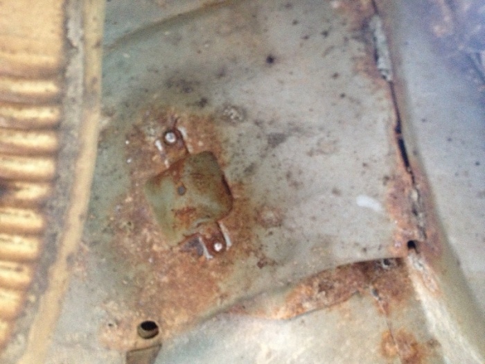 Rear shock bolts broke !-image-1685765694.jpg