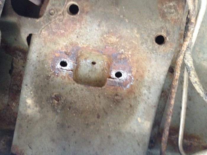 Rear shock bolts broke !-image-2045179111.jpg