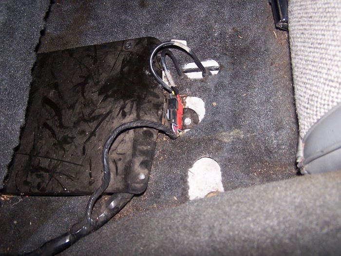 Bendix 9 Anti-Lock Brakes on a 90. Cherokee ABS-102_6198.jpg