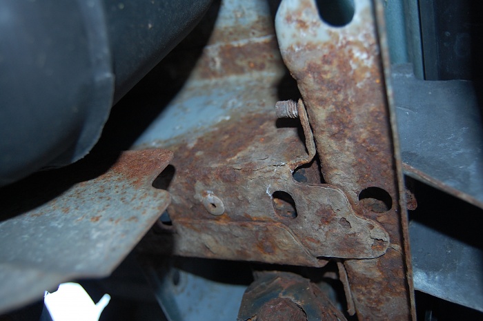 RUST!  Fix it or sell?-2015-05-02-18.43.40.jpg