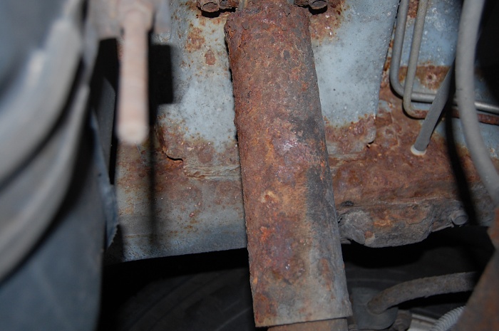 RUST!  Fix it or sell?-2015-05-02-18.46.28.jpg