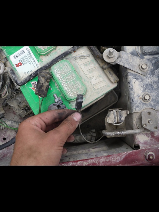 misc. wires in engine compartment-image-3255505226.jpg