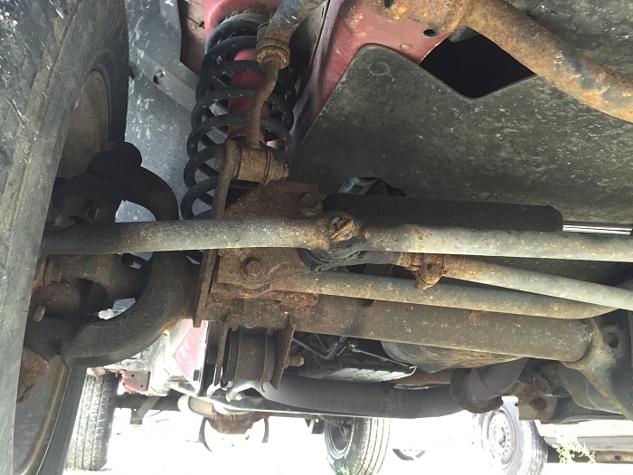 Undercarriage rust...how bad is it?-jeep-2.jpg