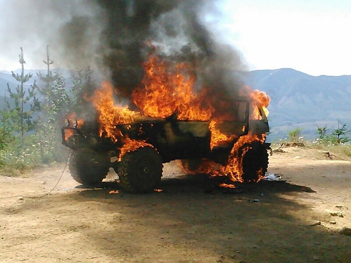 Name:  burning jeep.jpg
Views: 5084
Size:  145.0 KB
