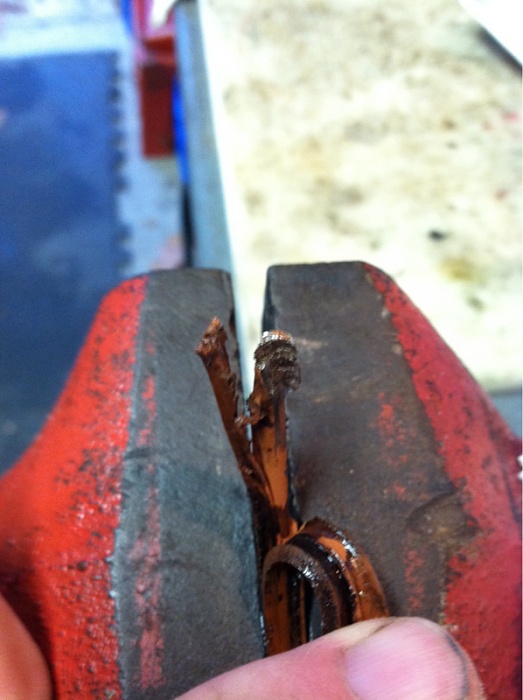 Upper rear main seal stuck, help!-image-2044275577.jpg