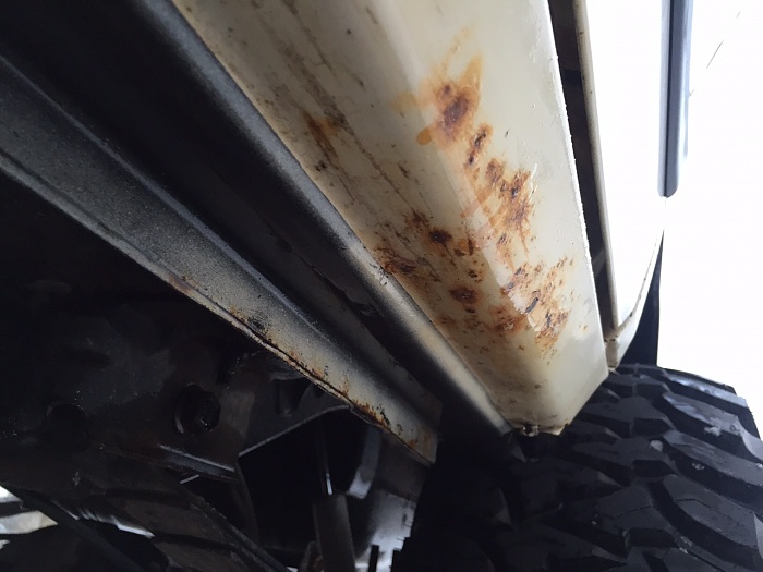 Fixing minor rocker panel rust-img_0059.jpg